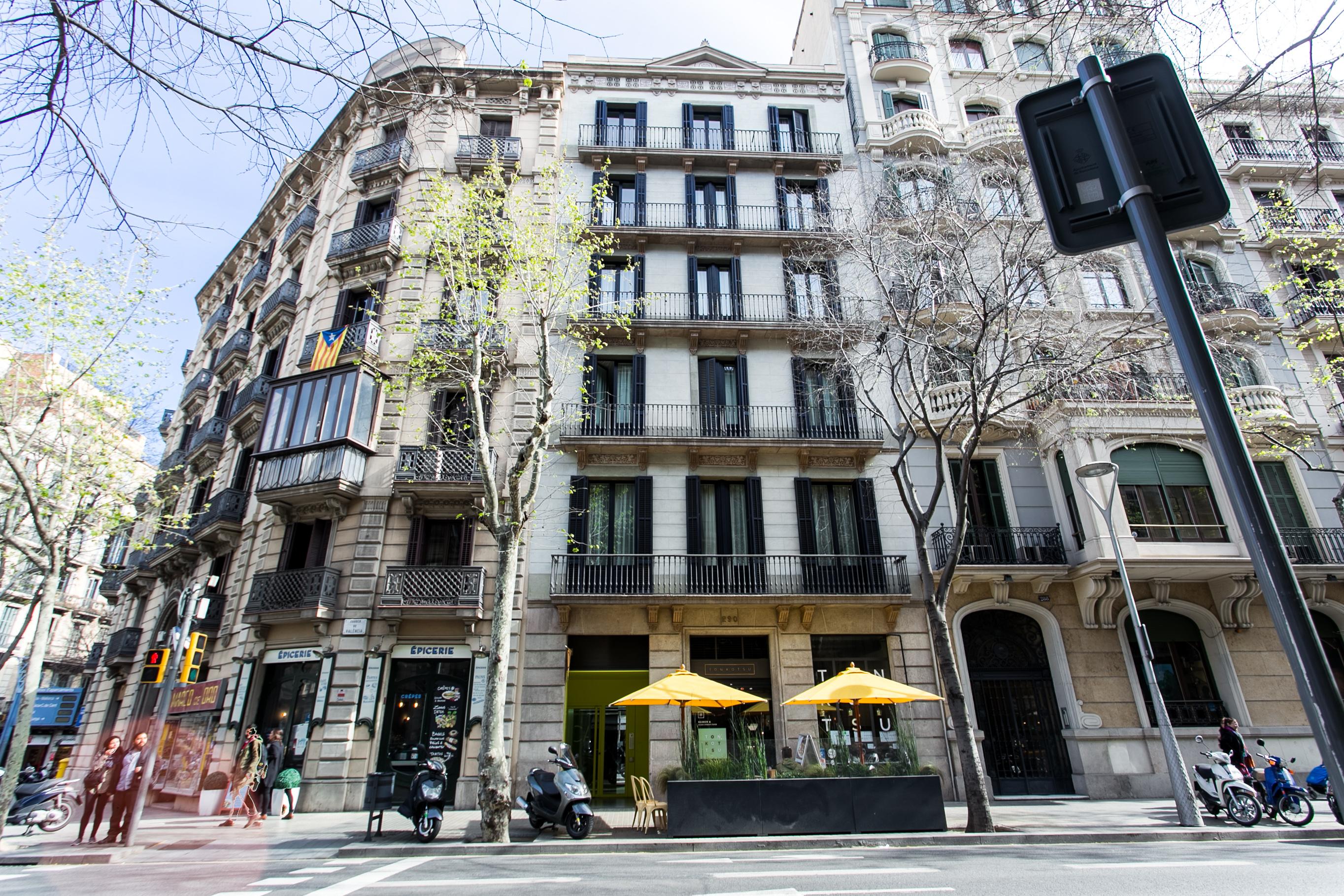 Cosmo Apartments Passeig De Gracia Barselona Dış mekan fotoğraf